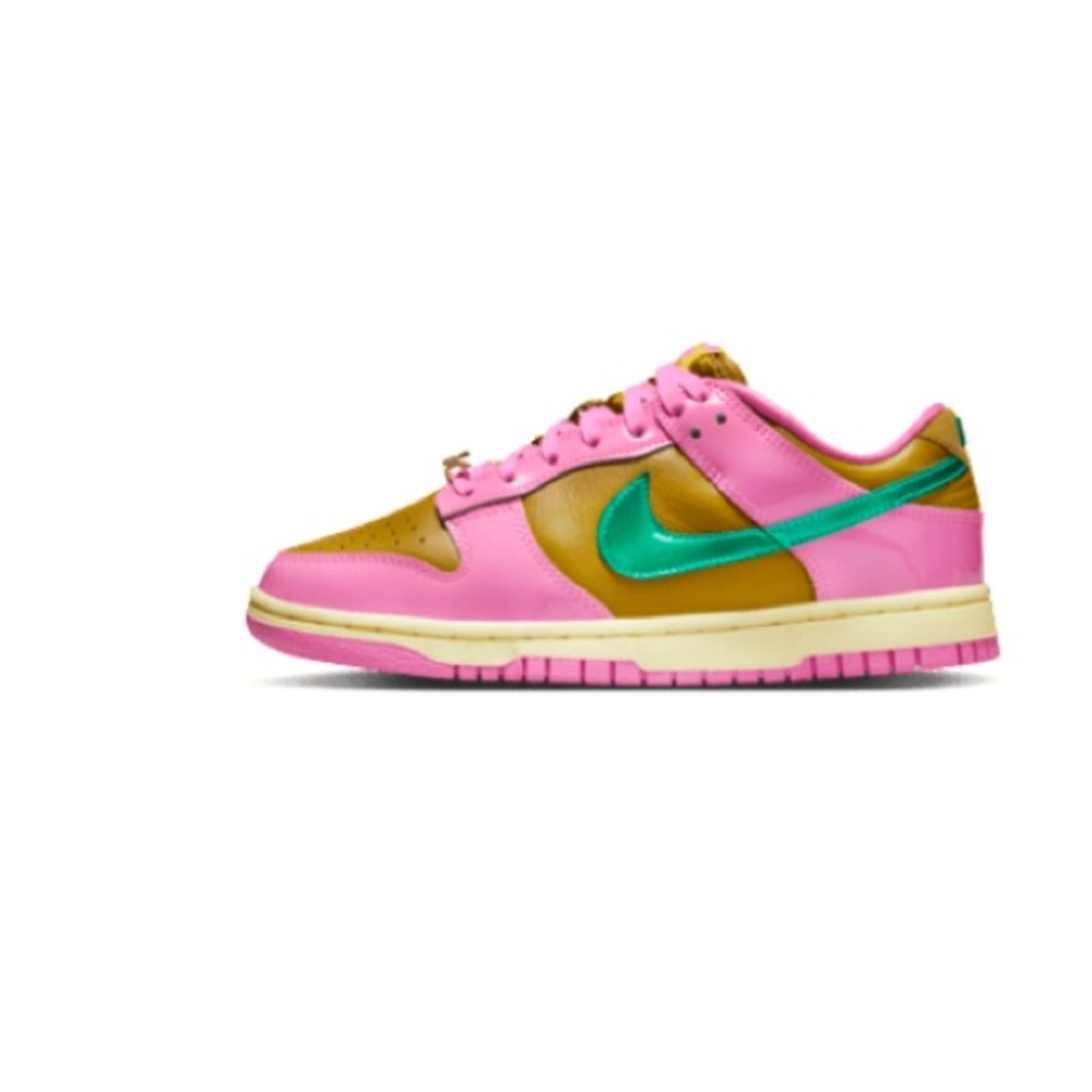 Low Dunks - image 1